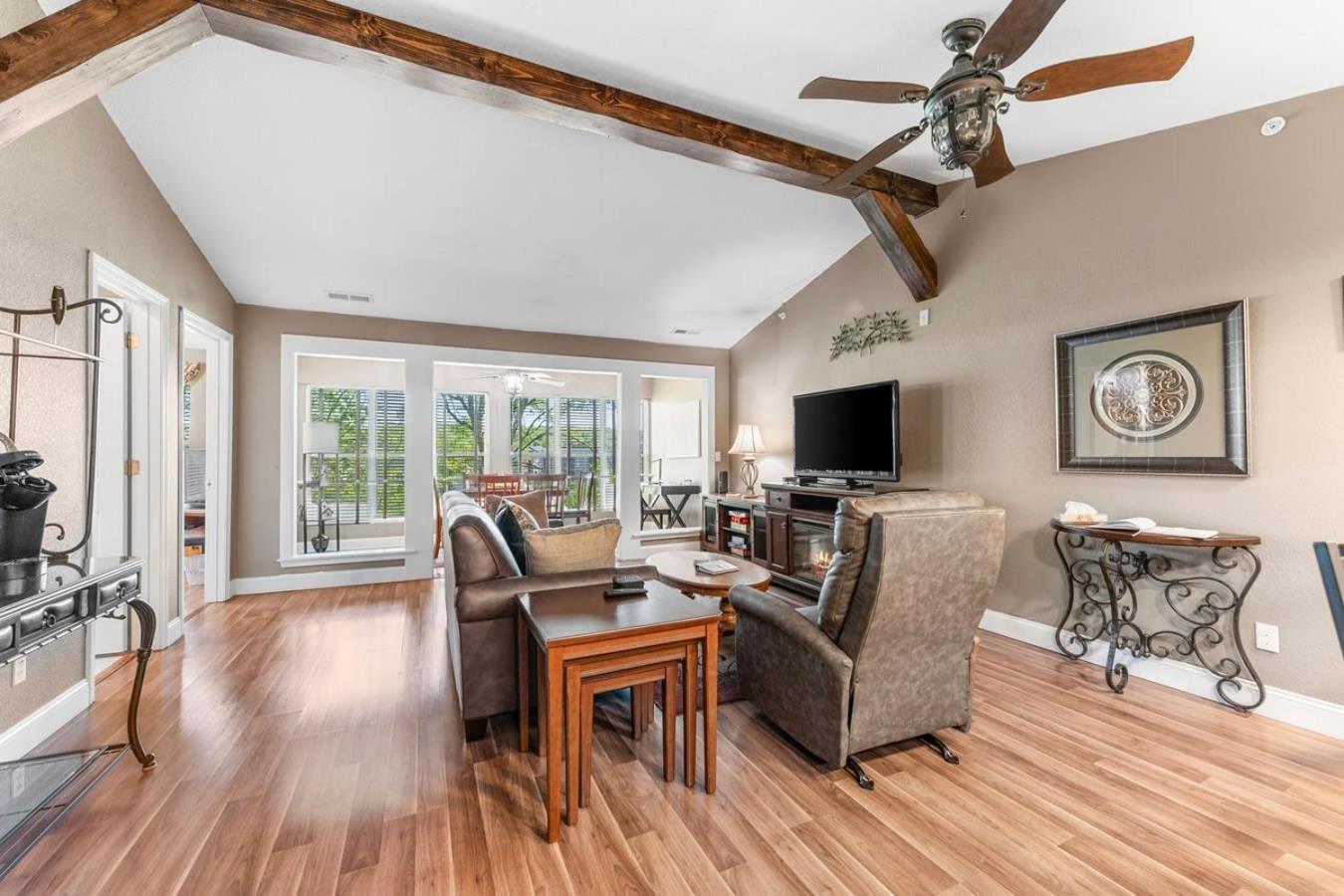 Penthouse Thousand Hills Golf Front Condo With Pool Close To 76 And Sleeps 8 Branson Eksteriør bilde